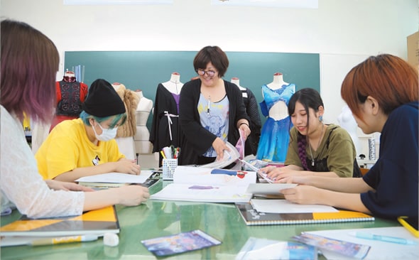 ファッション デザインコース デザイン専攻科 学校法人 専門学校 Ida インターナショナルデザインアカデミー ファッション デザインコース デザイン専攻科 学校法人 専門学校 Ida インターナショナルデザインアカデミー